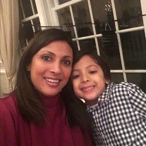 Meet your Posher, Sonia